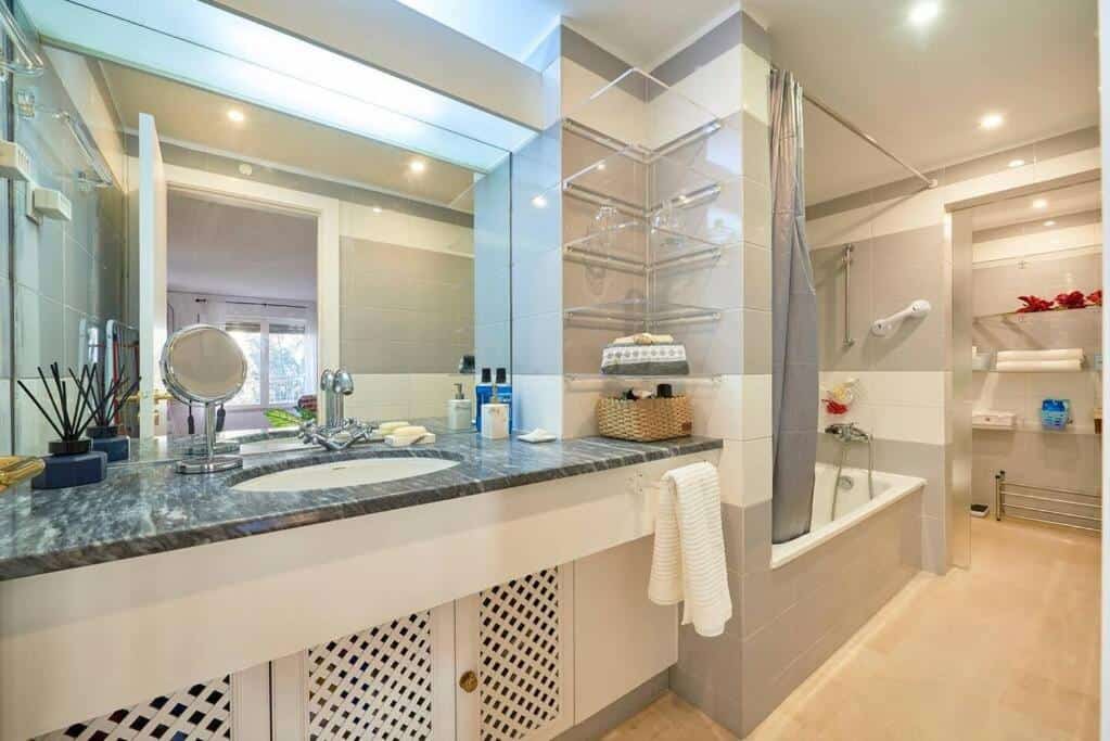 apartment in lisbon portugal 1