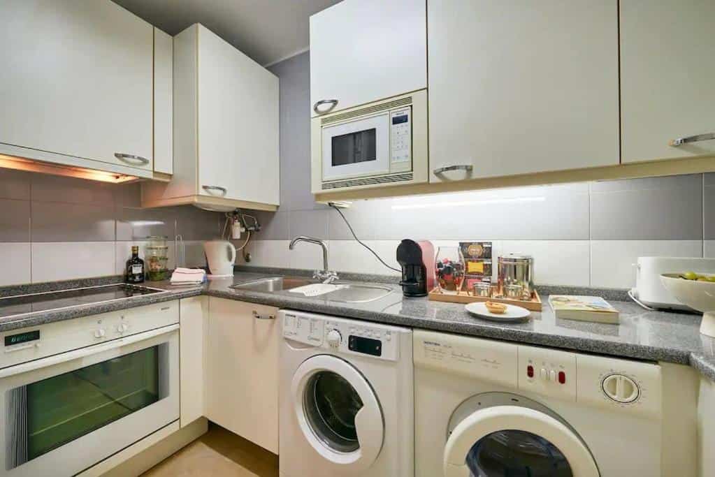 apartment in lisbon portugal 3