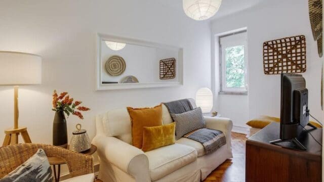 b&b areeiro (lisbon) apartment campo pequeno (2)