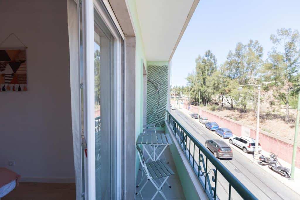 flh alcantara comfy flat with balcony 9