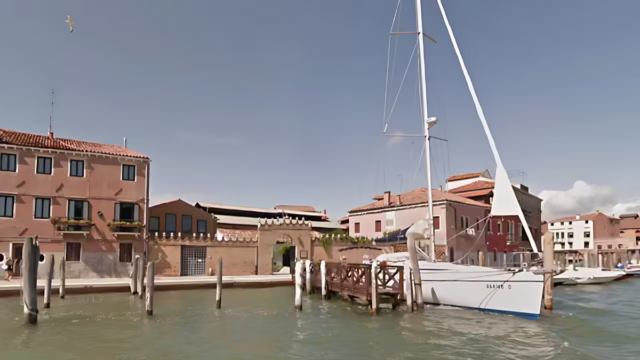 hotel in venice murano front 1