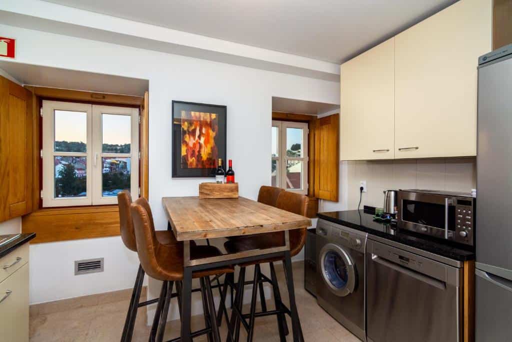 the explorers home sunny stylish family friendly apartment 5