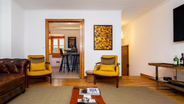 the explorers home sunny stylish family friendly apartment 7